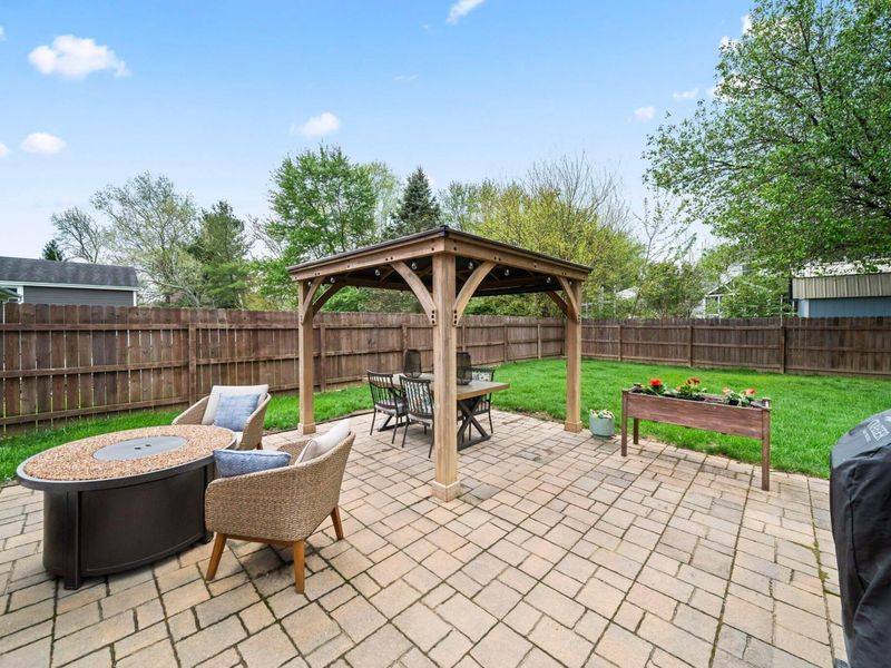 8819 Seabright Drive , Powell, OH 43065 Photo 47