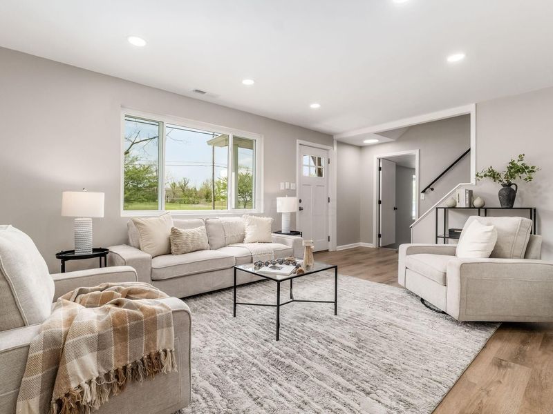 550 Hill Road S, Pickerington, OH 43147 Photo 4