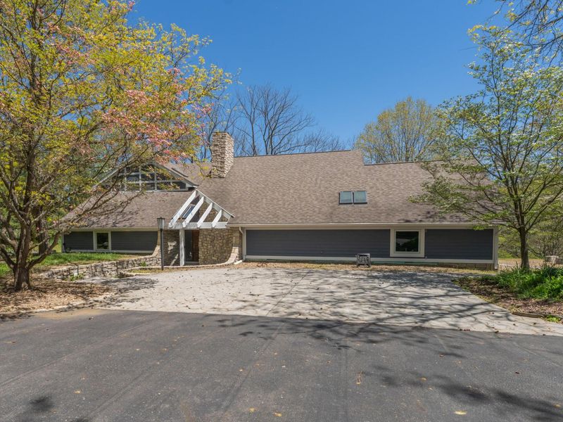 29740 Blosser Road, Logan, OH 43138 Photo 1