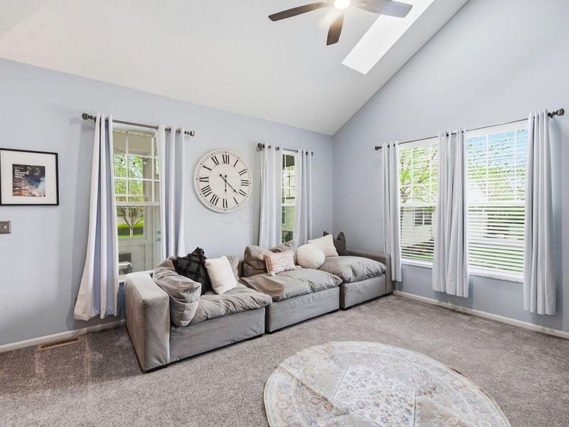 5985 Coventry Cross Lane, Hilliard, OH 43026 Photo 7