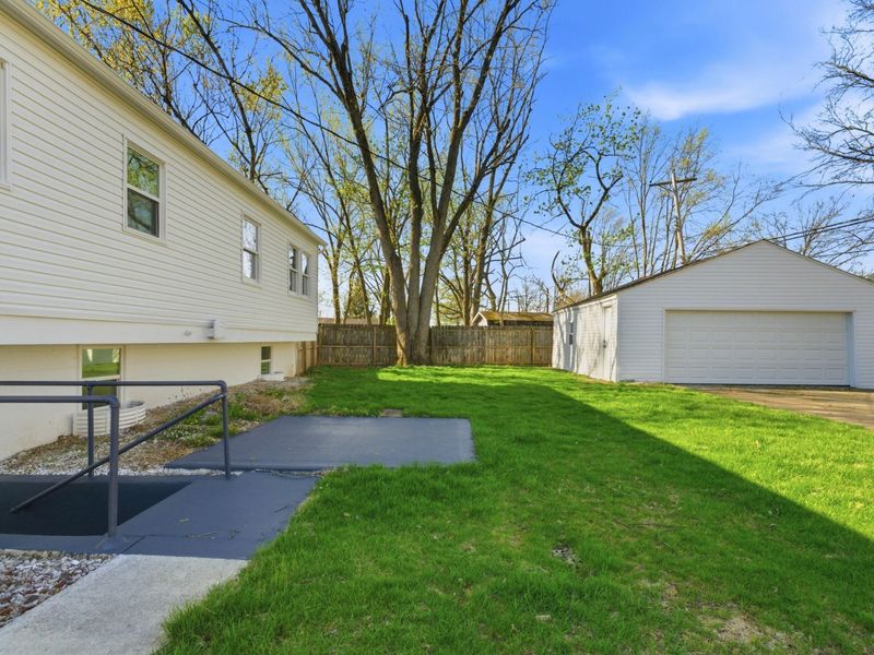 105 Crown Hill Court , Columbus, OH 43230 Photo 10