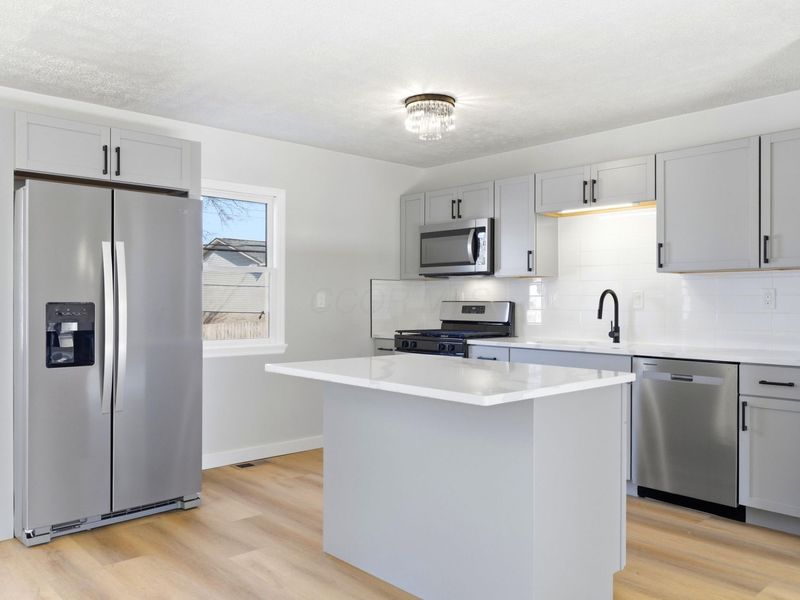 105 Crown Hill Court , Columbus, OH 43230 Photo 19