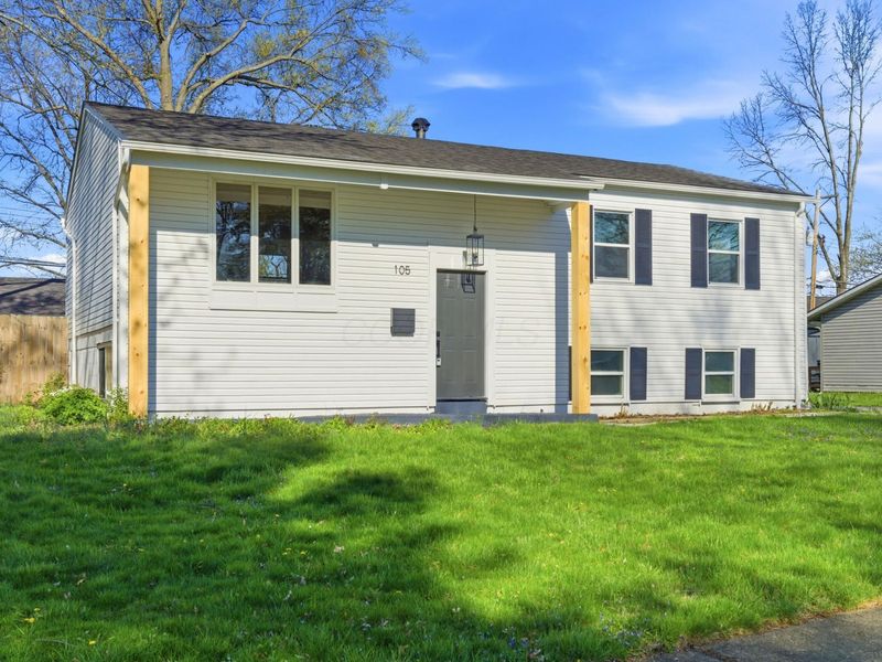 105 Crown Hill Court , Columbus, OH 43230 Photo 3