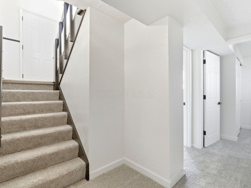 105 Crown Hill Court , Columbus, OH 43230 Photo 35