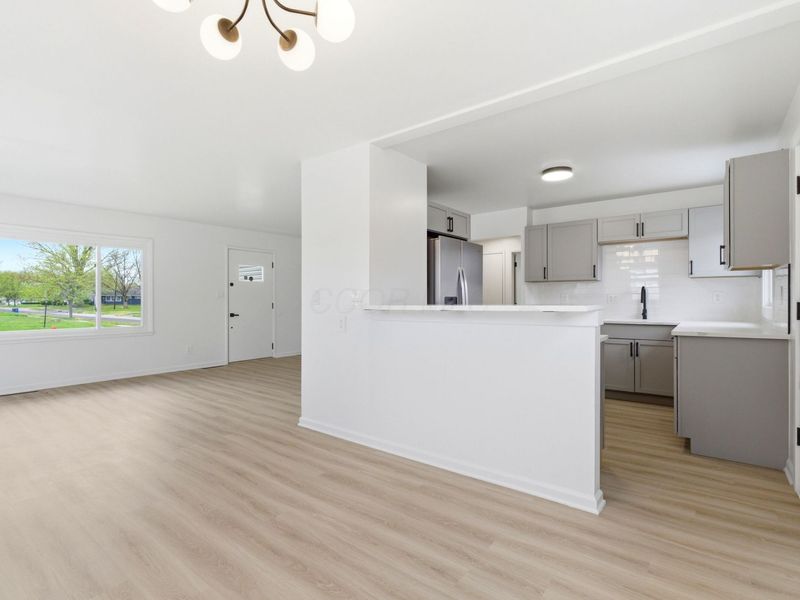 3040 Templeton Road, Columbus, OH 43209 Photo 16