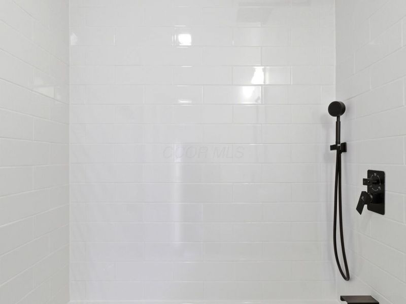 3040 Templeton Road, Columbus, OH 43209 Photo 29