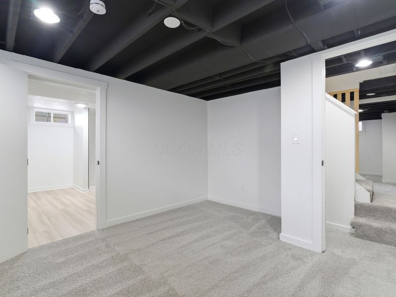 3040 Templeton Road, Columbus, OH 43209 Photo 32