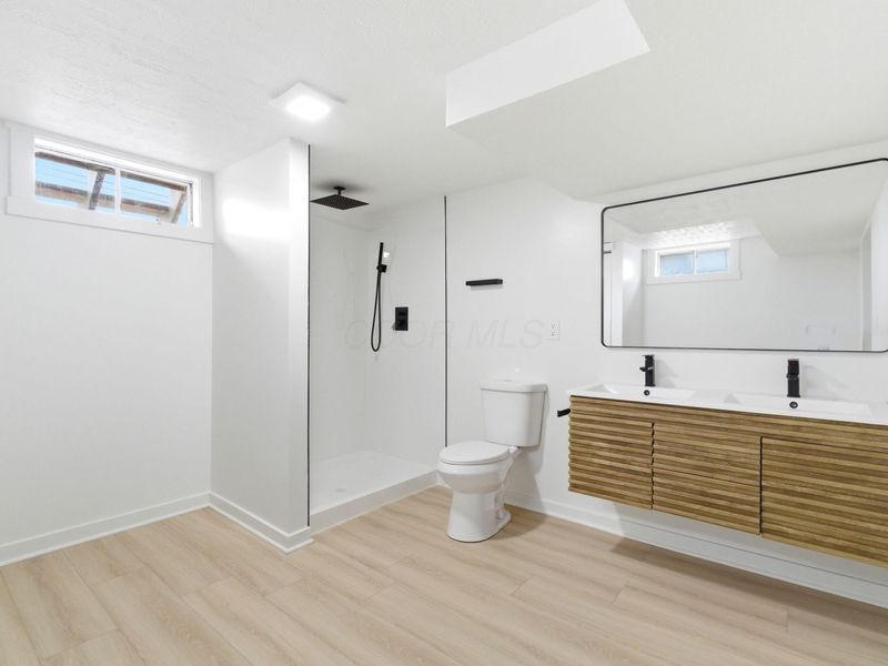 3040 Templeton Road, Columbus, OH 43209 Photo 33