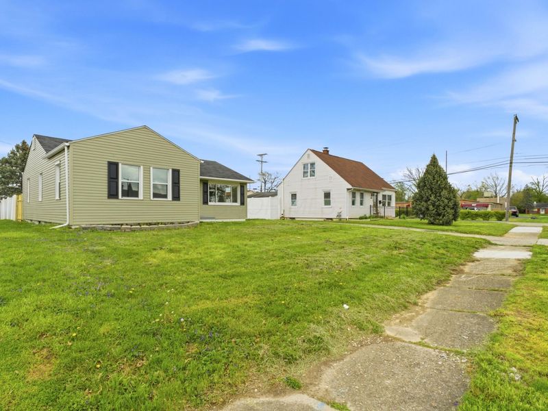 3040 Templeton Road, Columbus, OH 43209 Photo 4