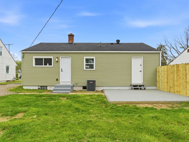 3040 Templeton Road, Columbus, OH 43209 Photo 9