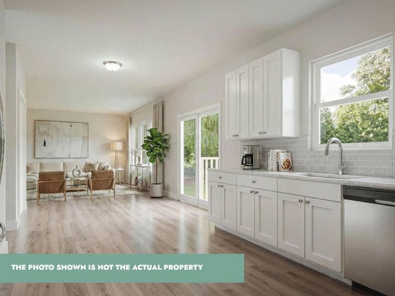 345 Canterbury Road, Commercial Point, OH 43116 Photo 4