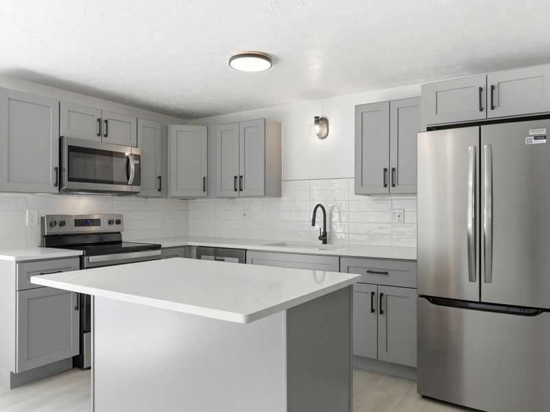 3457 Dahlgreen Drive , Westerville, OH 43081 Photo 16