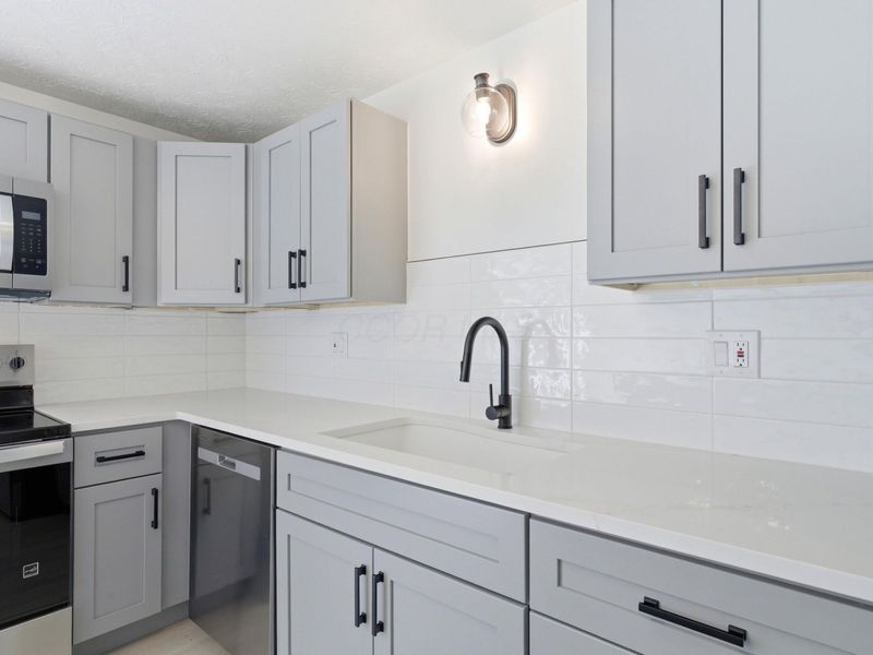 3457 Dahlgreen Drive , Westerville, OH 43081 Photo 19