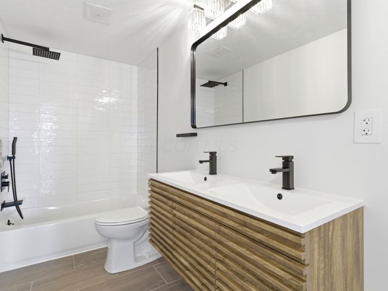 3457 Dahlgreen Drive , Westerville, OH 43081 Photo 24