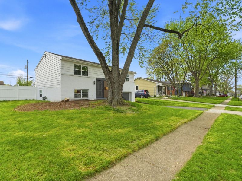 3457 Dahlgreen Drive , Westerville, OH 43081 Photo 3