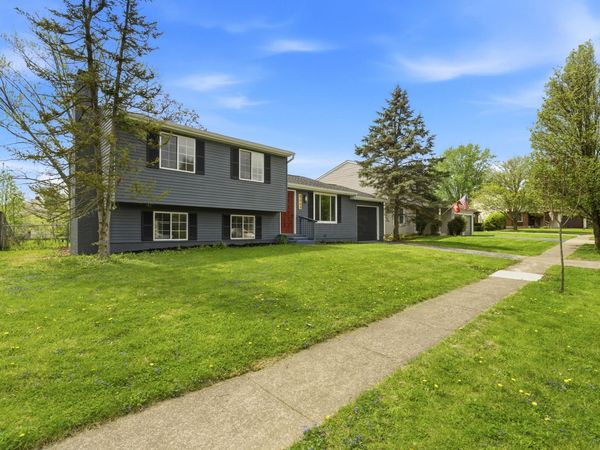 8669 Ripton Drive , Powell, OH 43065