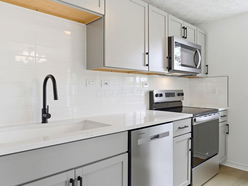 8669 Ripton Drive , Powell, OH 43065 Photo 18