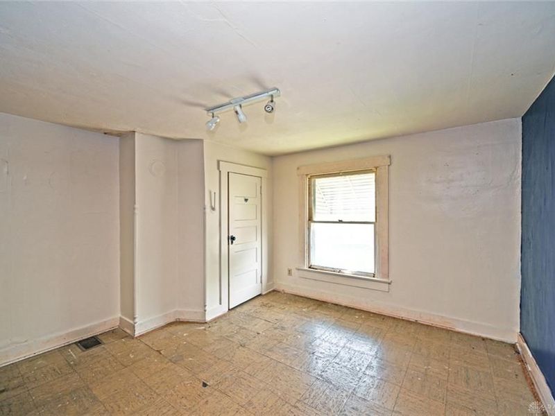 23 N McGee Street, Dayton, OH 45403 Photo 14