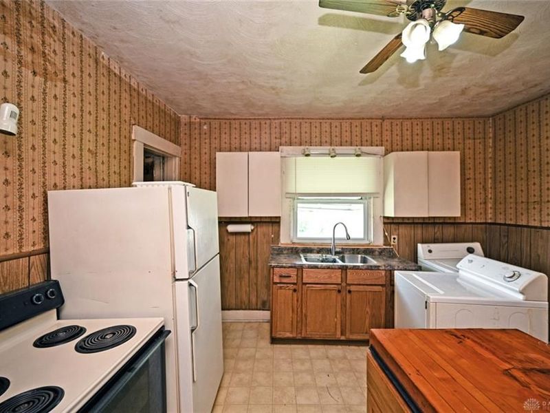 23 N McGee Street, Dayton, OH 45403 Photo 9