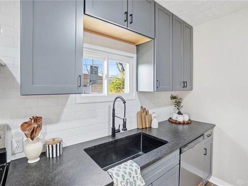 41 Buxton Avenue, Springfield, OH 45505 Photo 9