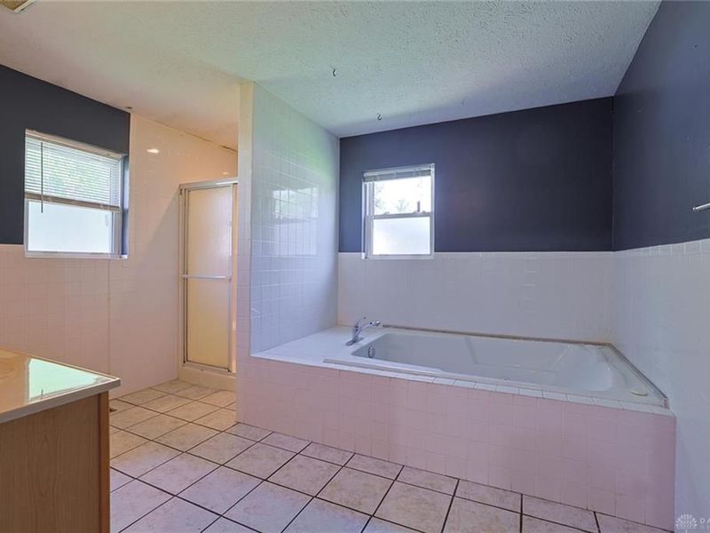 7808 Myrtle Drive, Carlisle, OH 45005 Photo 18