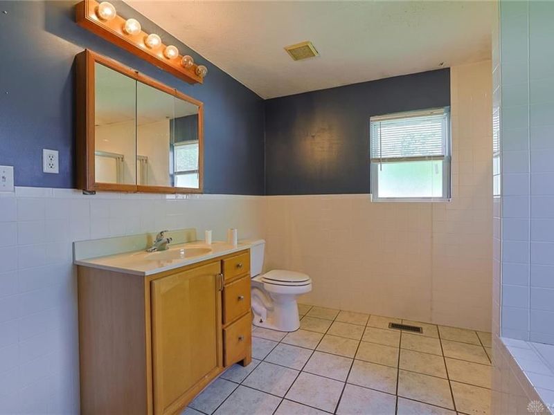 7808 Myrtle Drive, Carlisle, OH 45005 Photo 26