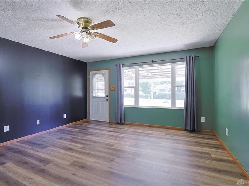 7808 Myrtle Drive, Carlisle, OH 45005 Photo 7