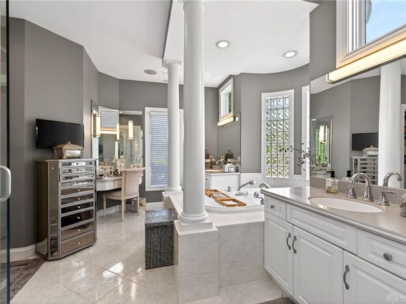 158 Signature Drive, Beavercreek Township, OH 45385 Photo 35