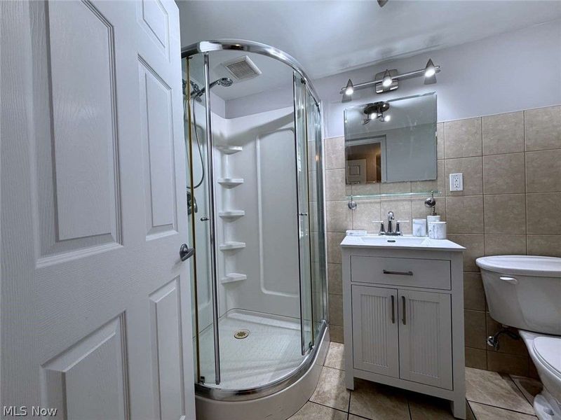 4515 Pershing Avenue, Parma, OH 44134 Photo 11