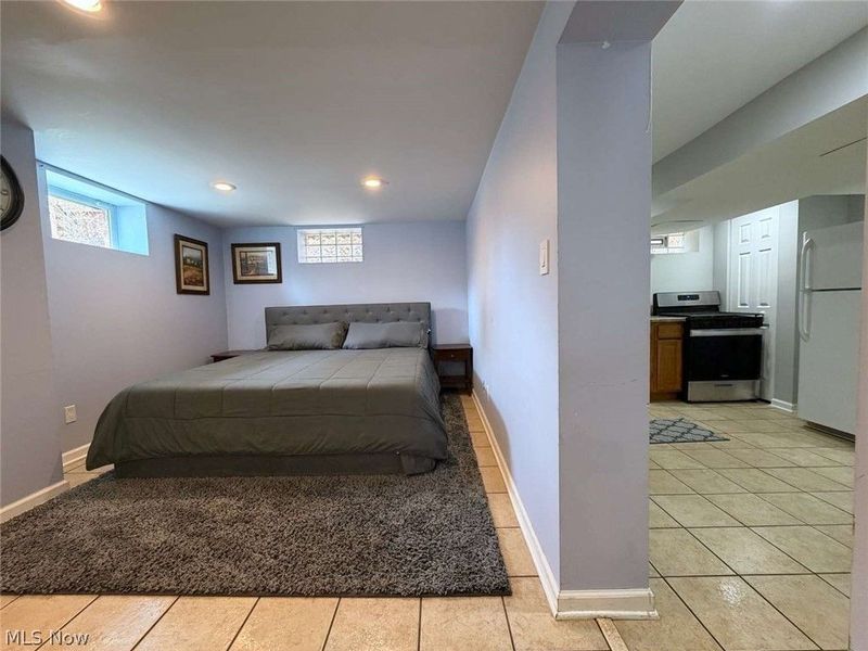 4515 Pershing Avenue, Parma, OH 44134 Photo 15