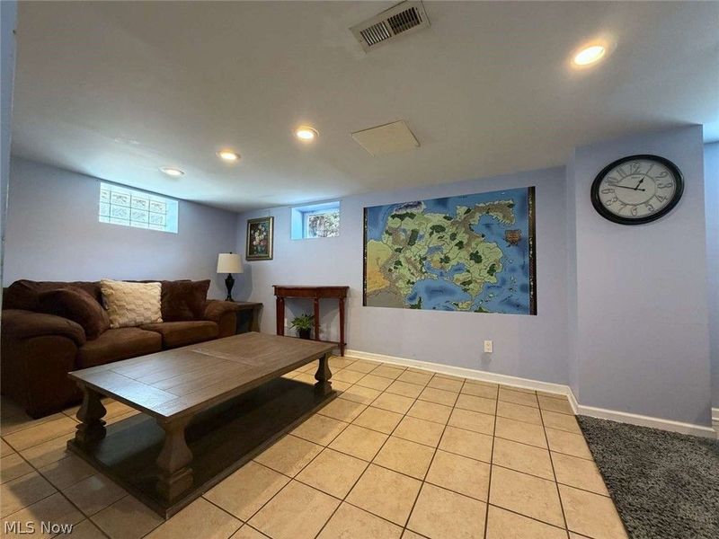 4515 Pershing Avenue, Parma, OH 44134 Photo 17