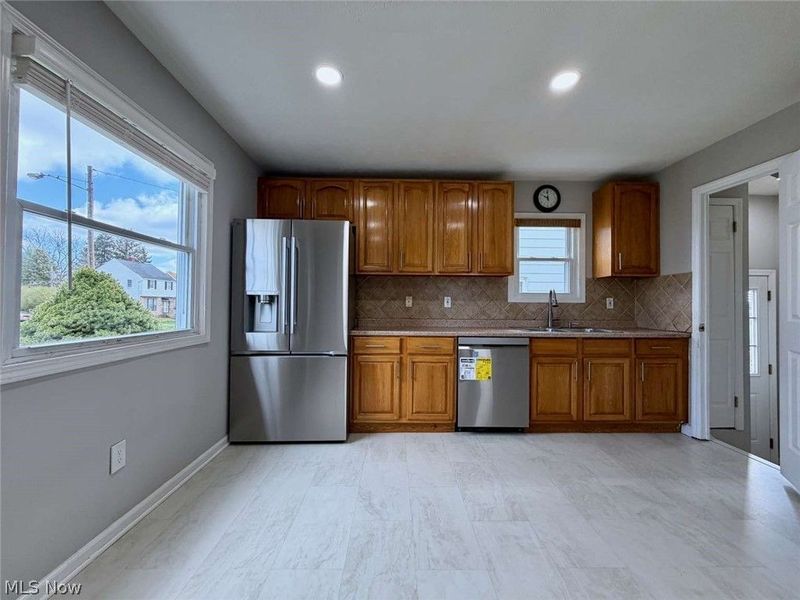 4515 Pershing Avenue, Parma, OH 44134 Photo 3