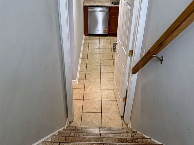 4515 Pershing Avenue, Parma, OH 44134 Photo 5