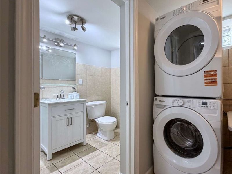 4515 Pershing Avenue, Parma, OH 44134 Photo 8