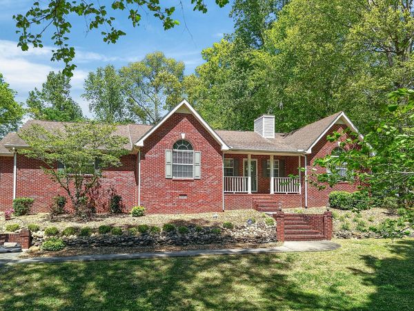 229 Hickory Blvd , McMinnville, TN 37110