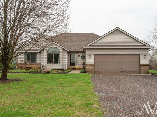 11855 Woodland Park Drive NE, Belding, MI 48809