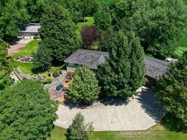 27412 County Road 6, Westbrook, MN 56183