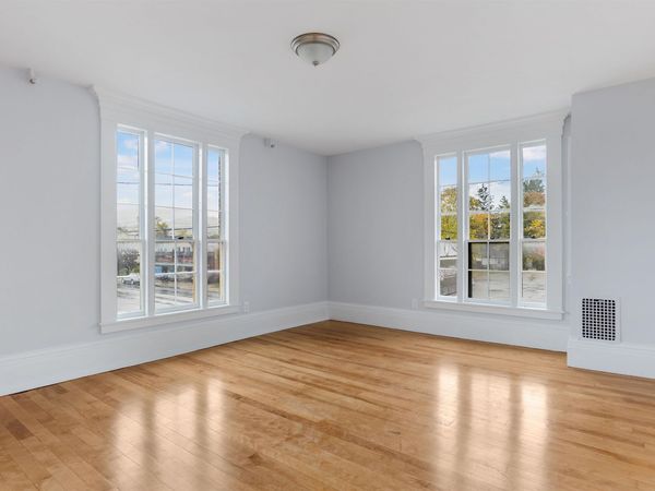 109 Pleasant Street, Unit 203, Claremont, NH 03743