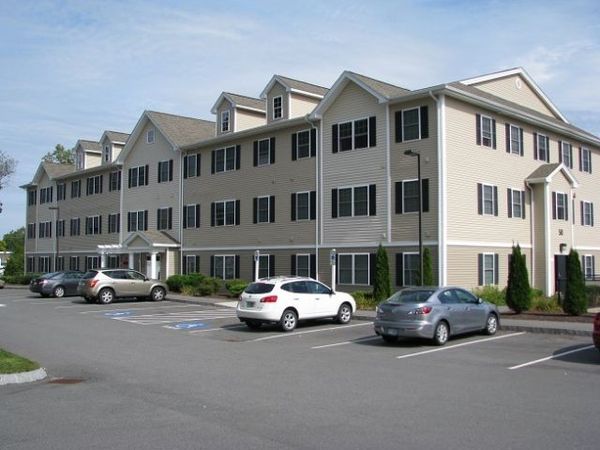 20 Sentinel Court, Unit 306, Manchester, NH 03104