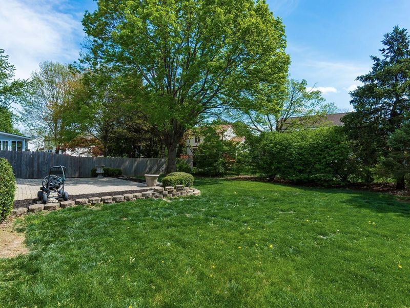 441 Woodside Lake Drive, Columbus, OH 43230 Photo 34