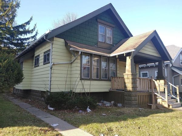 1969 W Melvina STREET, Milwaukee, WI 53206