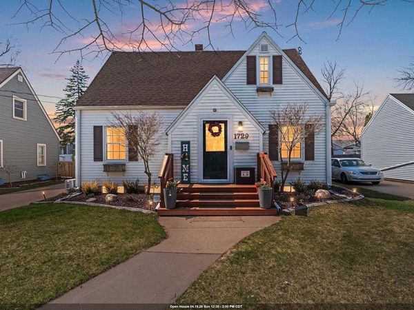 1729 N HARRIMAN STREET, Appleton, WI 54911