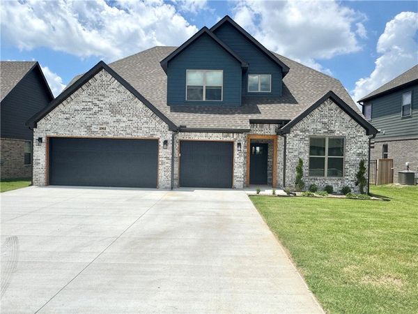 2902 SW Little Elm Loop, Bentonville, AR 72713
