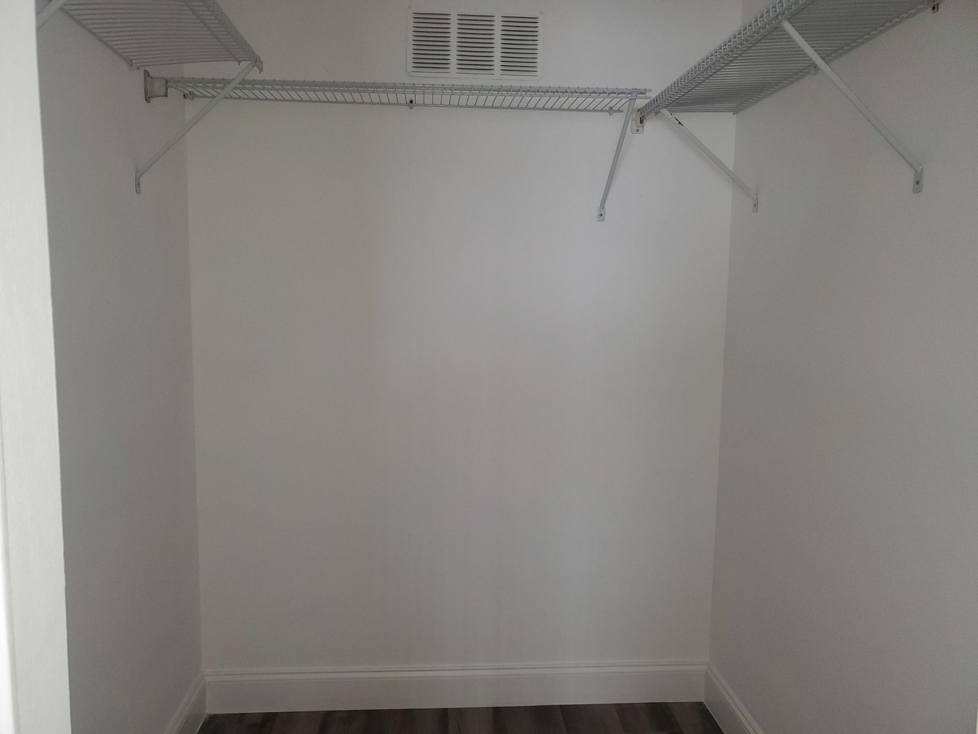 6050 NW 64th Avenue, Unit 304, Tamarac, FL 33319 Photo