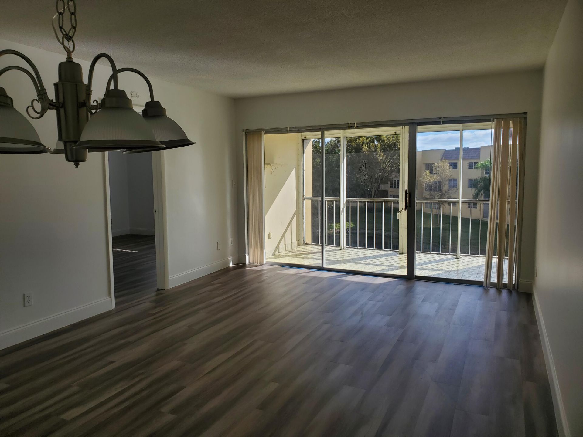 6050 NW 64th Avenue, Unit 304, Tamarac, FL 33319 Photo