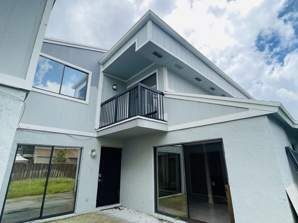 617 NW 132nd Terrace, Unit 617, Plantation, FL 33325