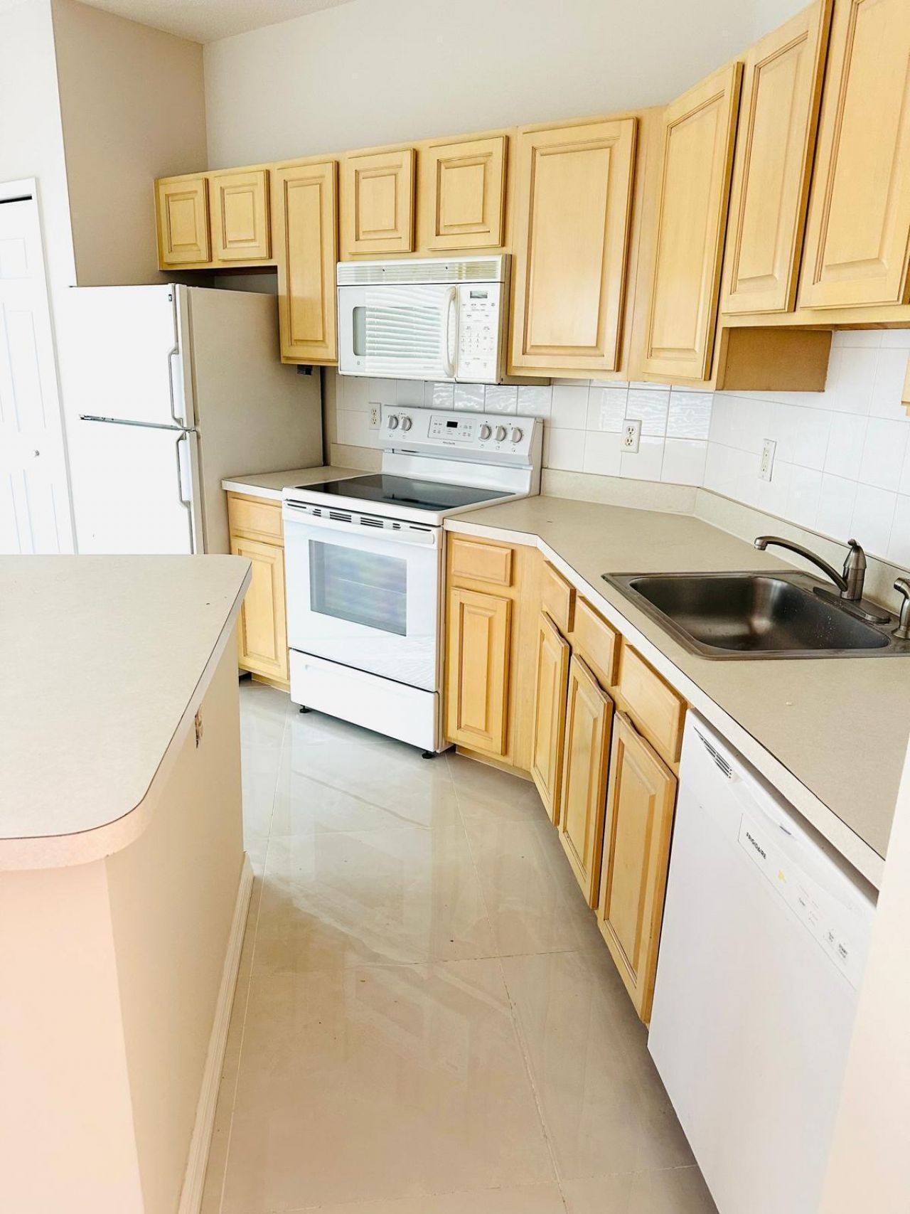 9933 Perfect Drive, Unit 135 Side A, Port Saint Lucie, FL 34986 Photo