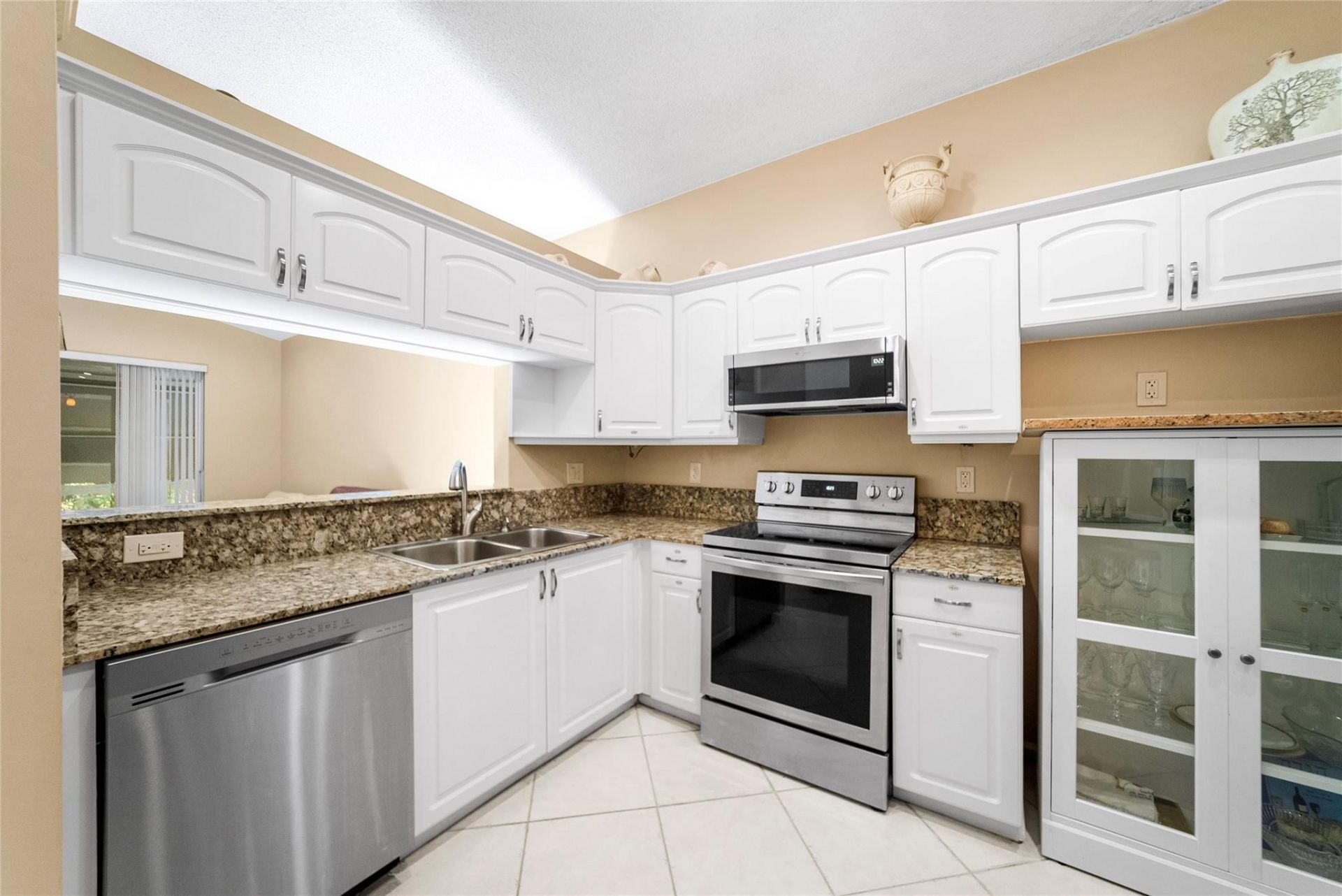 5021 S La Sedona Circle, Delray Beach, FL 33484 Photo