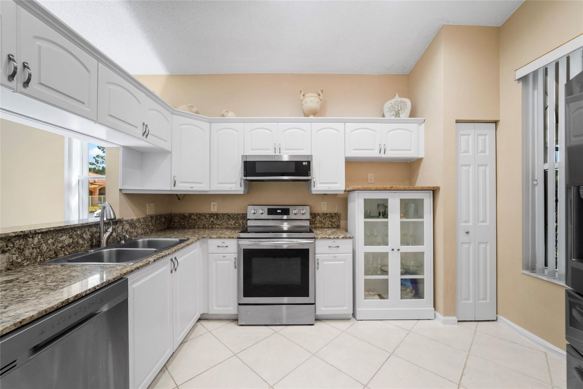 5021 S La Sedona Circle, Delray Beach, FL 33484 Photo