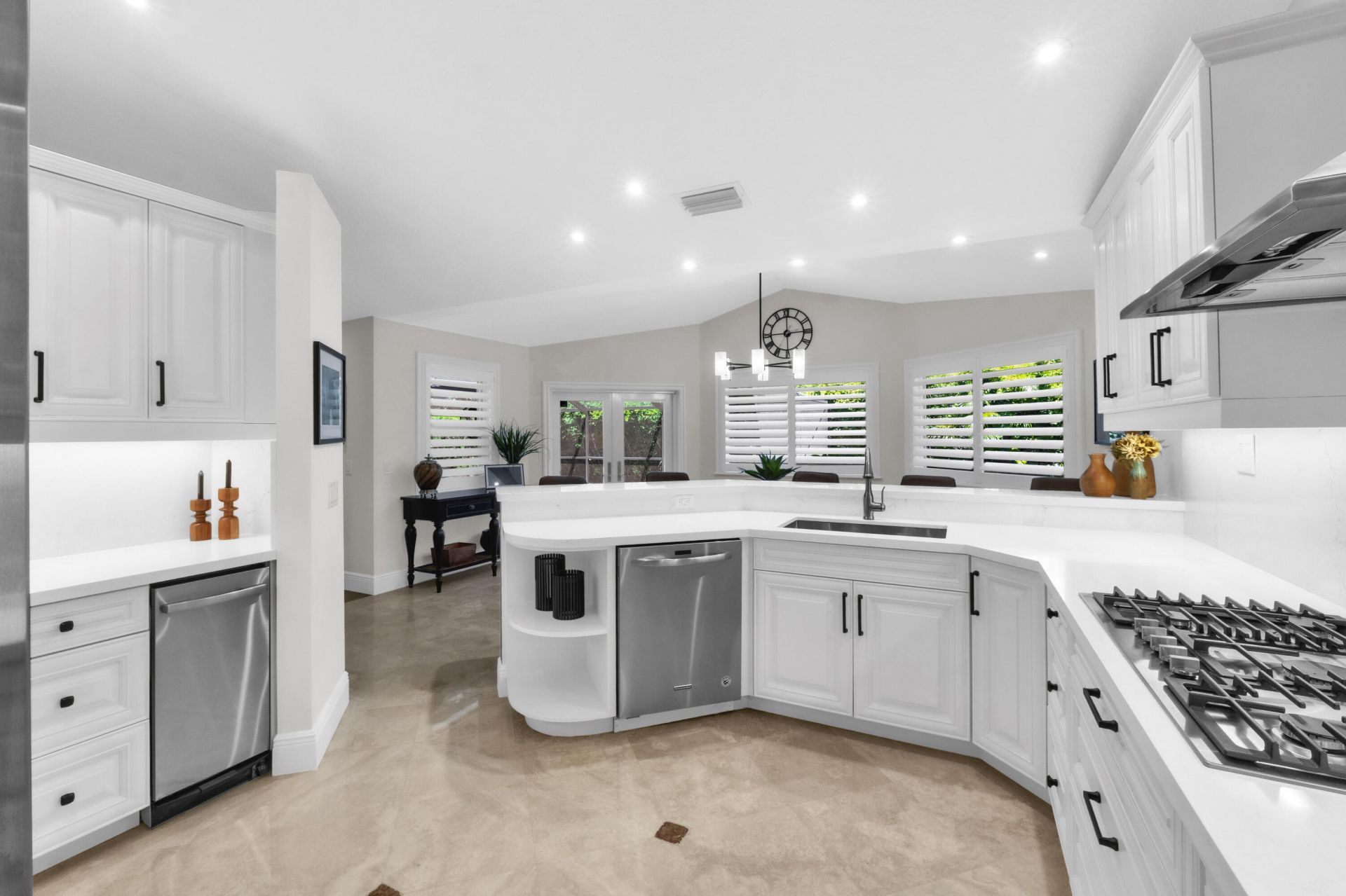 2751 Oak Tree Lane, Fort Lauderdale, FL 33309 Photo